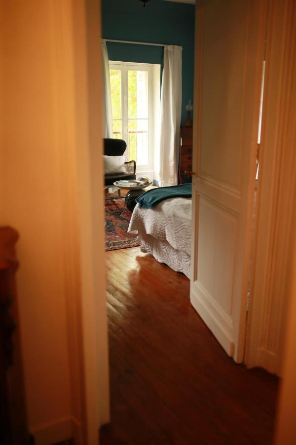 Chateau Du Vallier Superbe Suite Vignobles Bordeaux Langoiran Exterior photo